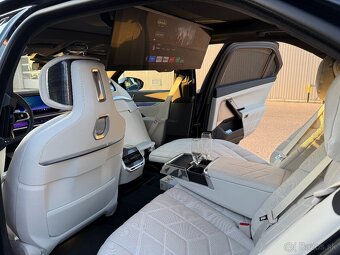 BMW 750e / TV / Lounge sedenie - 14