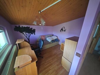 PREDAJ:DOM (CHALUPA) zastavaná plocha 400m2 vrátane Terasy - - 14