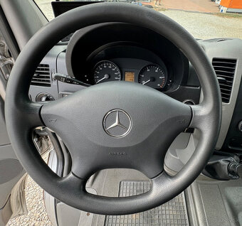 Mercedes-Benz Sprinter mini ťahač návesu - súprava - 14