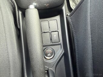 Toyota Yaris 1.5 VVT-iE Active - 14