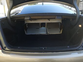 Mercedes-Benz C200kompresor 135kw W204 2007 manuál - 14
