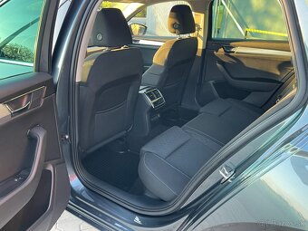 Škoda Superb Combi 3 Facelift 2.0 TDI 110kW DSG°VIRTUAL°DPH° - 14