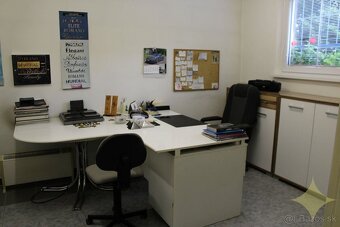 REZERVOVANÉ - Predaj sklad, kancelária, garáž, 2 izb. byt, z - 14