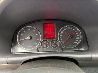 ►VW TOURAN 1,6 MPI UNITED - 75 kW, 7 MÍST, DEŠŤ. SENZOR◄ - 14