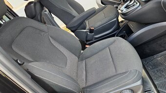 Mercedes-Benz V trieda V250 d lang A/T - 14