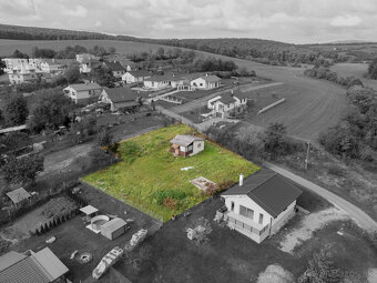 Exkluzívne iba u nás na predaj stavebný pozemok 1251m2 , Bre - 14