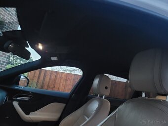 Predám SUV Jaguar F-PACE 2,0 d, 4/2017, automat 4x4 - 14
