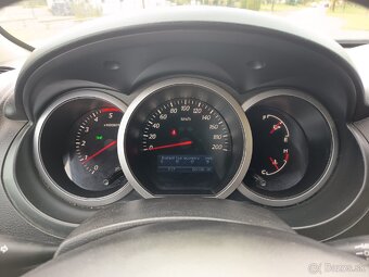 Suzuki Grand Vitara 2010 - 14
