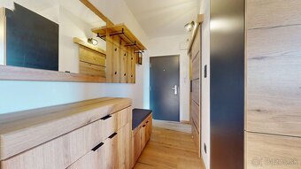 REZERVOVANÉ - Štýlový 1i byt s balkónom, výhľadom a úplne no - 14