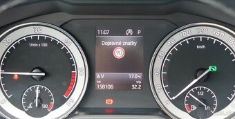 Škoda Superb Combi 2.0 TDI SCR Style DSG - 14