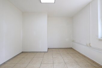Na prenájom – štýlový priestor v Michalovciach | 222 m² | - 14