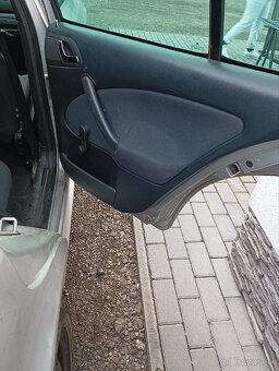 Náhradné diely 1.9 TDi 74kw 2003 pd v RS pakete - 14