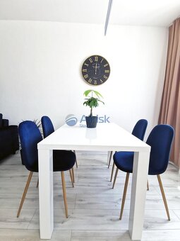 Predaj moderného 3-izbového radového domu v tichej lokalite  - 14