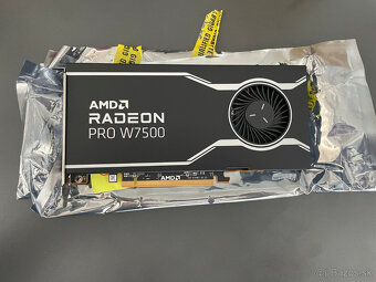 Grafické karty AMD Radeon PRO series - 14