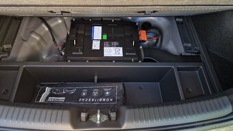 Hyundai i30 1,5 GDi 117kW Edícia 30, 7/2021 - 14