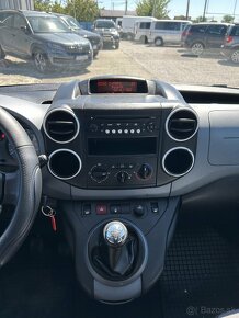 ✅Peugeot Partner Tepee 1.6 HDi Active, 1. Majiteľ, 7 miestne - 14