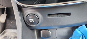 Renault Clio Grandtour 0.9TCE 66kW kúpené v SR - 14