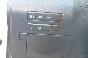 Lexus RX 450h F SPORT – 3.5 V6 Hybrid, 03/2023, TOP stav - 14