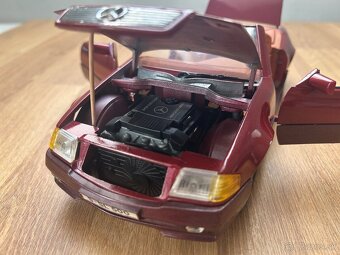 Mercedes-benz SL500 1:18 Road Tough - 14