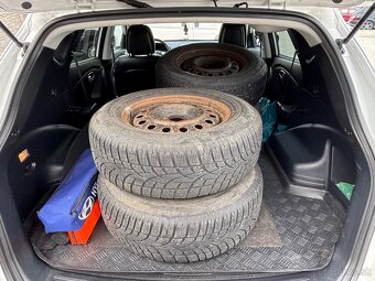 Hyundai ix35 1.7 CRDi VGT Comfort 4x2 - 14