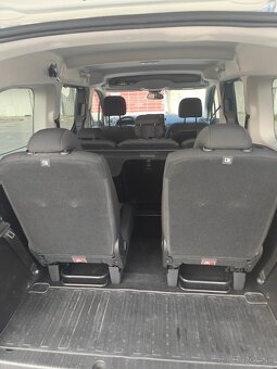 Toyota Proace City Verso 1.5 diesel 96kW (130hp) 7 miestna - 14