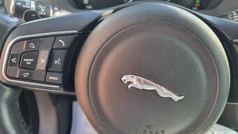 Jaguar F-Pace 20d AWD Portfolio - 14