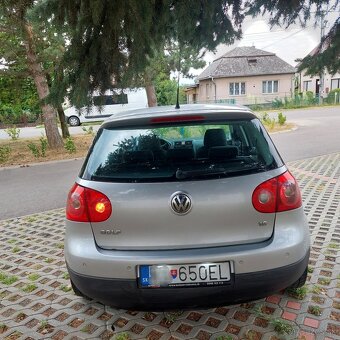 Volkswagen golf 5 1.6 75kw - 14