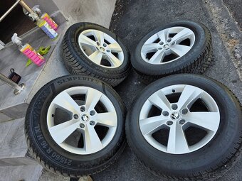 Zimne kolesa Skoda Superb 3 5x112 r16 215/60 r16 - 14