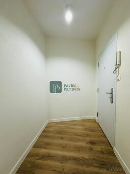 Prenájom krásny 2 izbový byt, kompletne zariadený, centrum m - 14