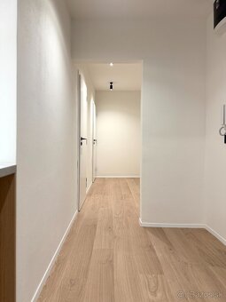 Nový 4 izbový byt v blízkosti centra, práve dokončený - 14