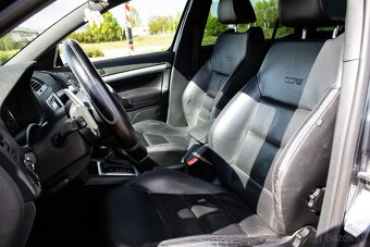 Škoda Octavia Combi 2.0 TFSI RS DSG - 14