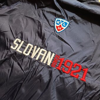 HC Slovan Bratislava hokejová modrá vetrovka bunda M - 14