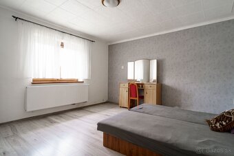 Exkluzívny predaj rodinného domu v obci Jelšovce, okres NR - 14