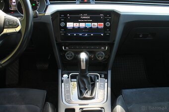 Volkswagen Passat 2.0 TDI Elegance DSG - 14