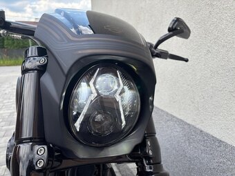 Harley FXBR Breakout - 14