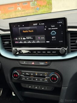 Kia Ceed 1.5 T-GDi 2750km Stav Nového auta rv5/2025 - 14