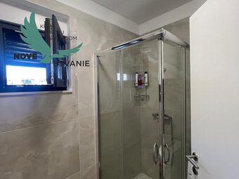 Novostavba apartmánu so záhradou len 200m od mora v Chorváts - 14