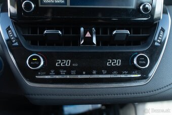 Toyota Corolla 1.8 Hybrid CVT - SK Pôvod / 1.Majiteľ - 14