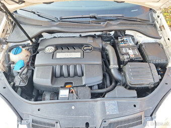 VW GOLF 5 1,6 i  Contfortline 3-dver - 14