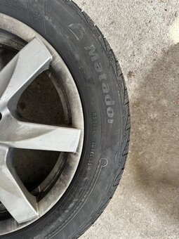 Predám zimné pneumatiky Matador 185/60 r15 + disky - 14