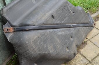 Palivová nádrž Renault Laguna2 - 14