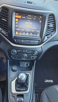 Jeep Cherokee 2.0 Multijet Longitude 4WD SK - 14