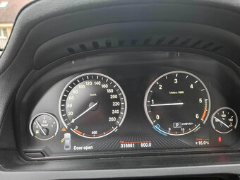 Predám BMW 730D Xdrive 190kw - 14