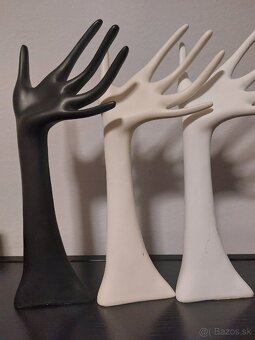 Ruka stojan na šperky - 14