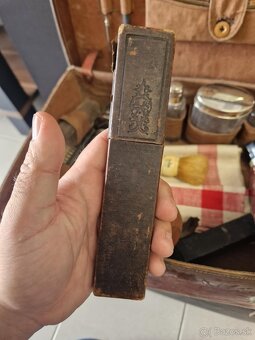 Starožitný kufrík na holenie strihanie - 14