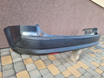 Ford Focus Combi predný náraznik - 14