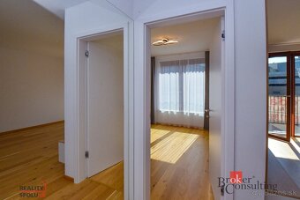 Na predaj: Moderný 2-izbový byt v srdci Bratislavy 4 poshod - 14