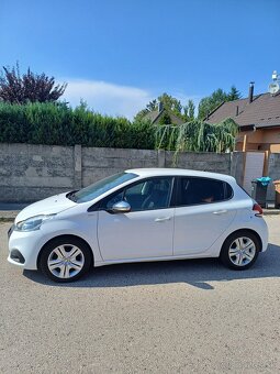 Peugeot 208 vo vybave Style - 14