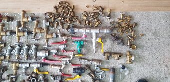 Vodo-inštalatérsky materiál 2 - 14
