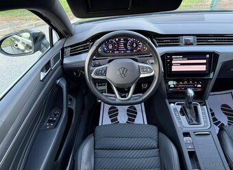 Volkswagen Passat B8.5 R-Line
 - 14